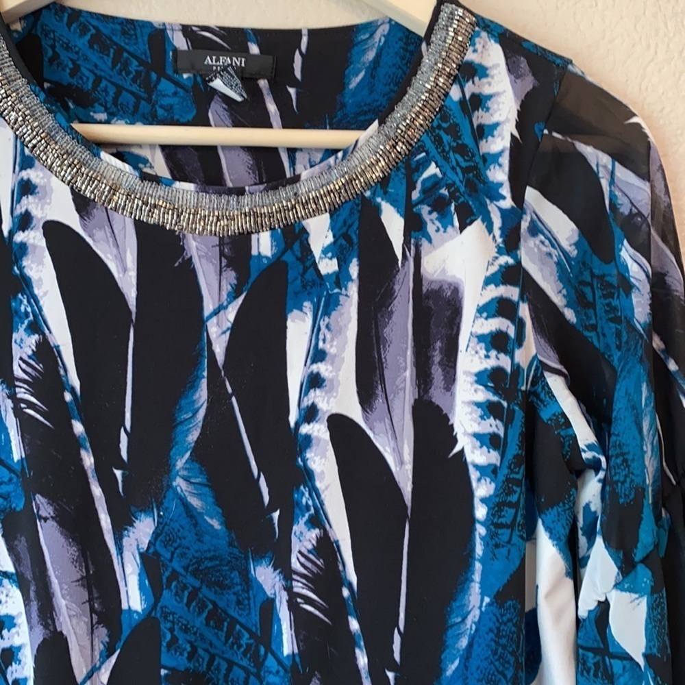Alfani Teal Feathered Blouse sz S Petite - Picture 7 of 8